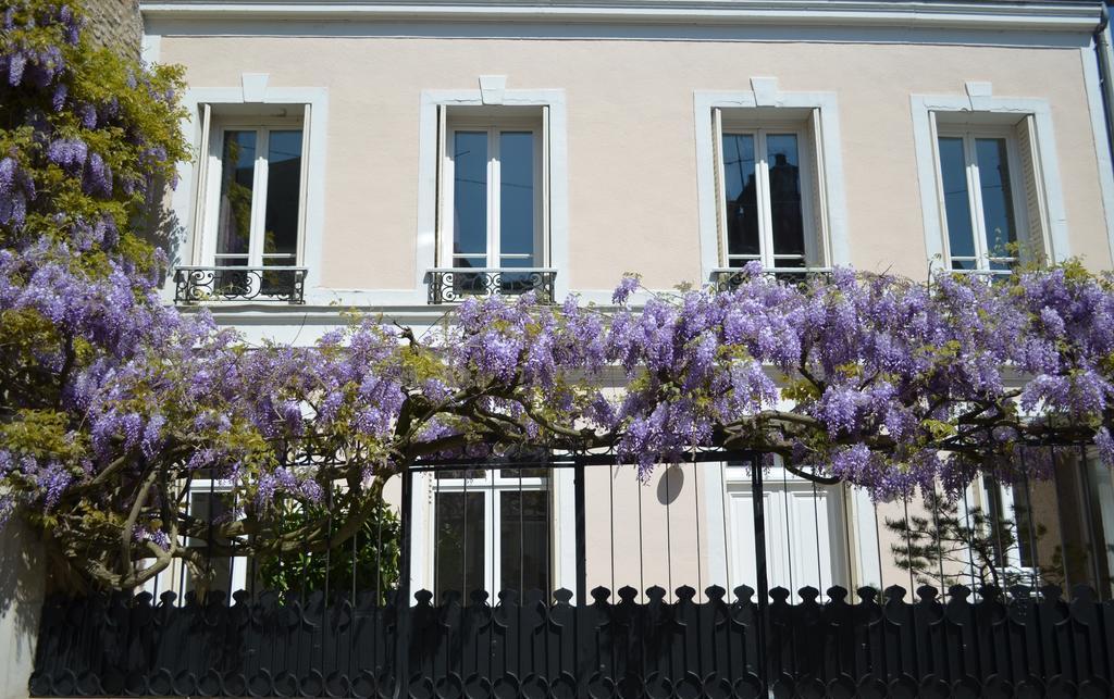 Wisteria Bed & Breakfast Fontainebleau Exterior photo